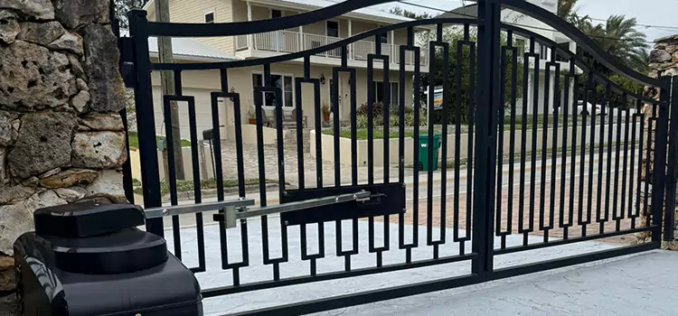 Swing Gate Opener with Keypad Brawley